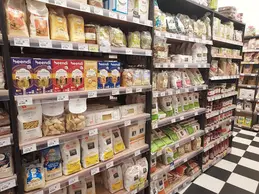 313-biocoop-nice-jardin-eden-magasin-bio-legumineuse-pate-epicerie.webp